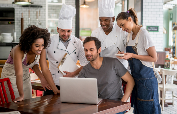 Como melhorar a experiência do cliente no seu restaurante